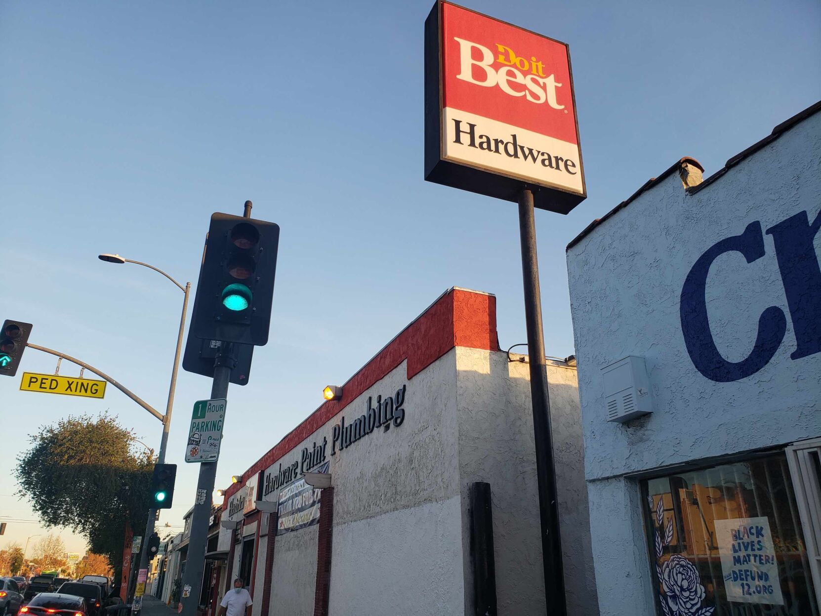 Do It Best Hardware front